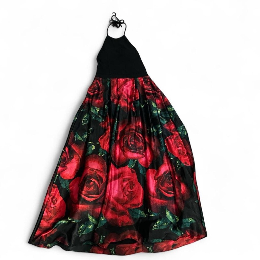 Red Rose Print Halter Tulle Max Formal Gown Junior Size 11 Goth Prom Dress